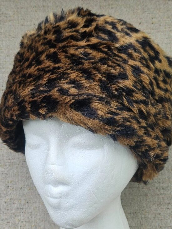 Women Hat Faux Fur Brown Cap Roud Winter Warm Russian Hat unbranded One size main image 7